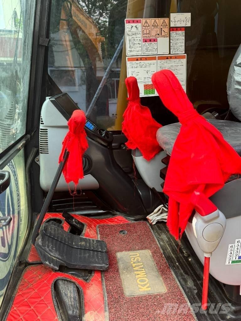 Komatsu PC 200-8 Vidutinės galios ekskavatoriai 7-12 t