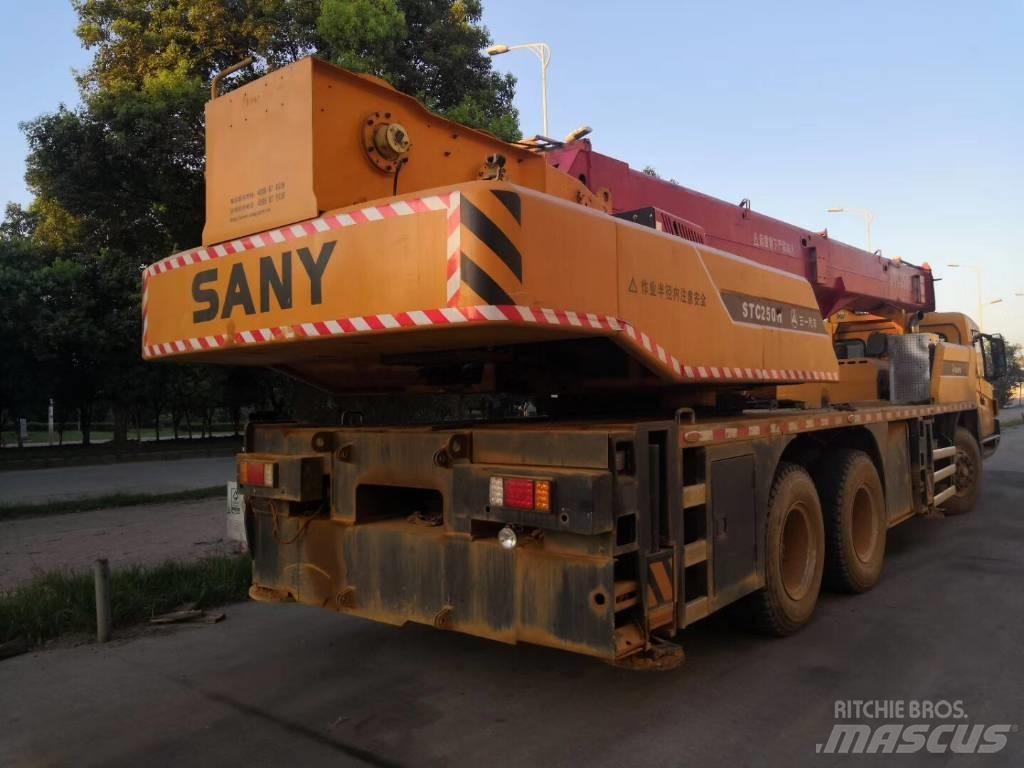 Sany STC 250 H Visureigiai kranai