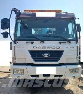 DONGYANG 1926 Vikšriniai kranai