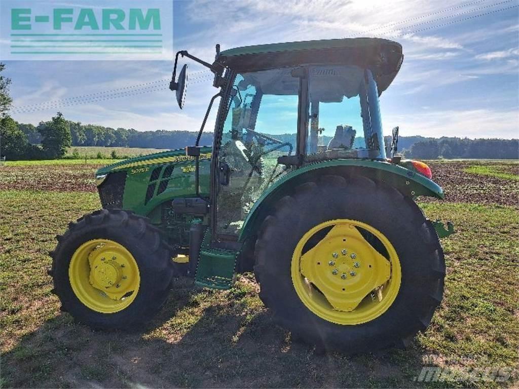 John Deere 5075e Traktoriai