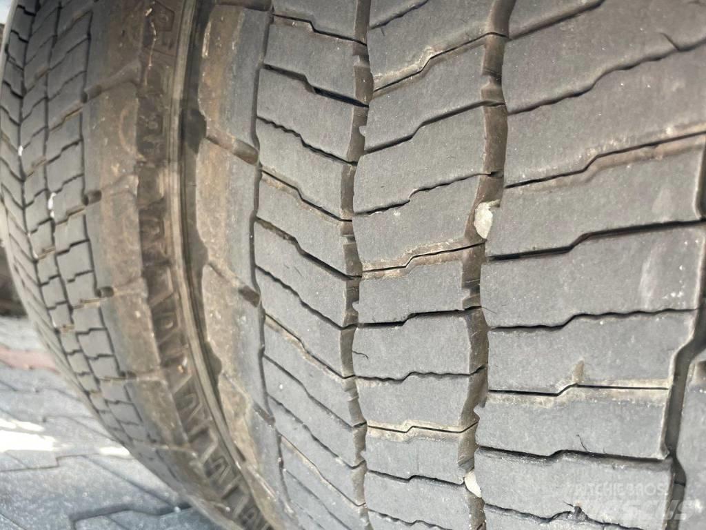 DAF FT480XF Naudoti vilkikai
