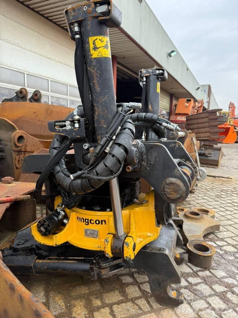 Engcon EC 233 Sukimo įrenginiai