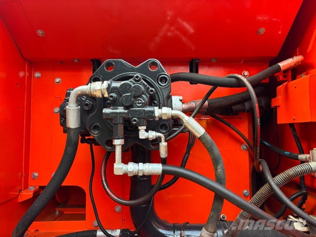 Doosan DX300LC-9C Vikšriniai ekskavatoriai