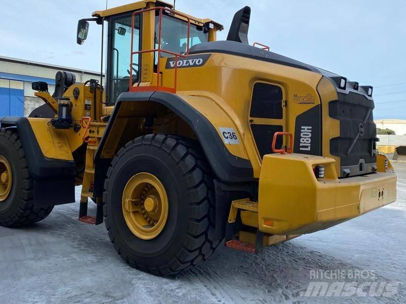 Volvo L 180 H-Ref.20 Naudoti ratiniai krautuvai