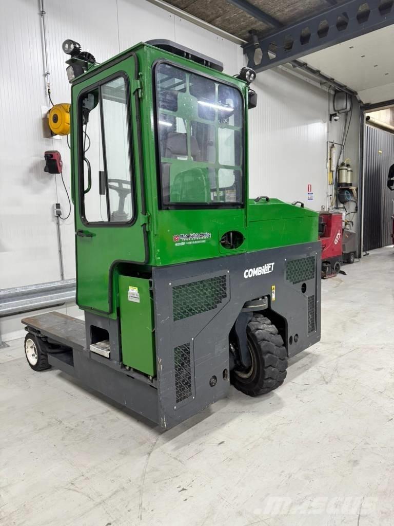 Combilift C 4000 E Krautuvai su pakrovimu iš šonų