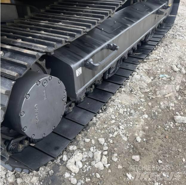 Volvo EC240D Vikšriniai ekskavatoriai