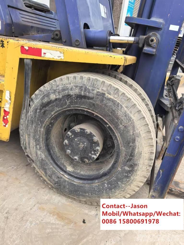 Komatsu FD 100-7 Dyzeliniai krautuvai