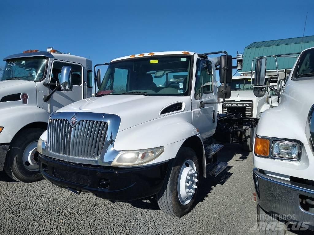 International 4400 Šiukšliavežės