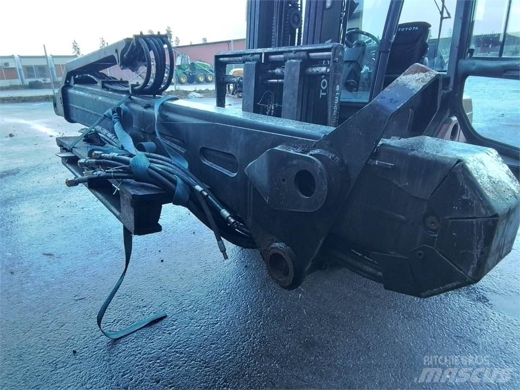 Komatsu 165F Medienos transportavimo mašinų kranai