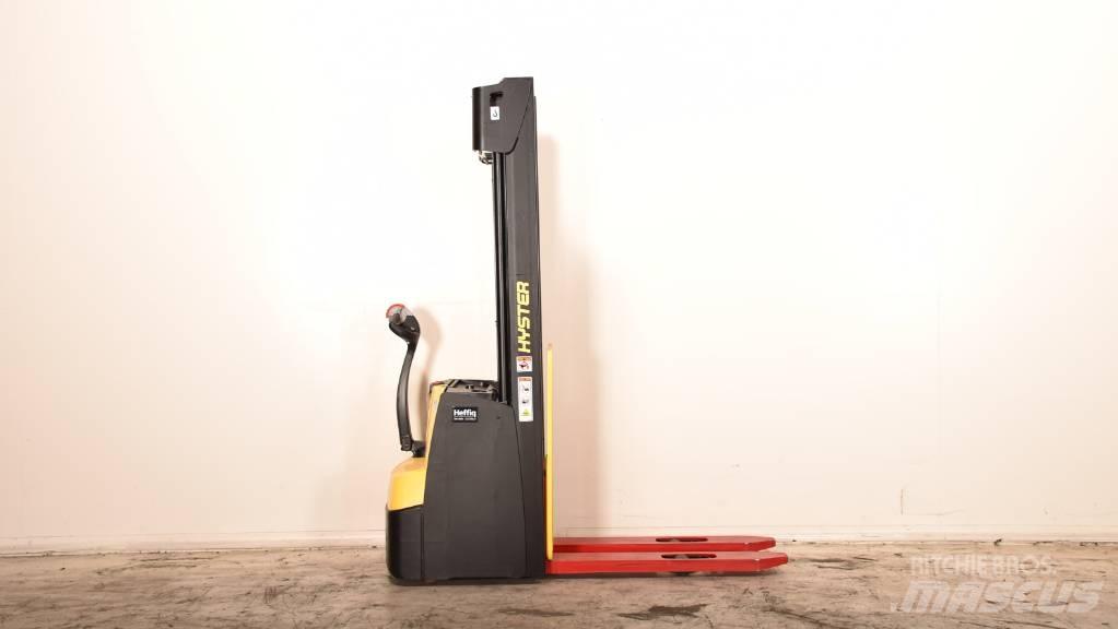 Hyster S 1.2 Rankiniai vėžimėliai