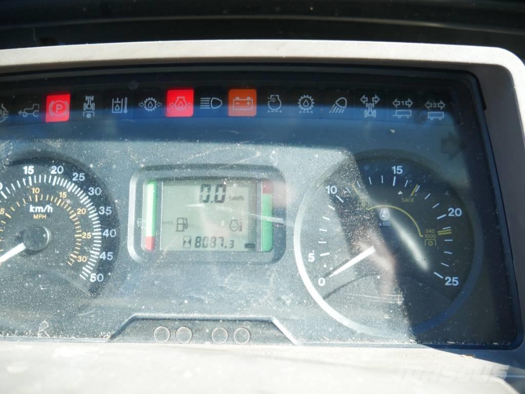 John Deere 6534 Traktoriai