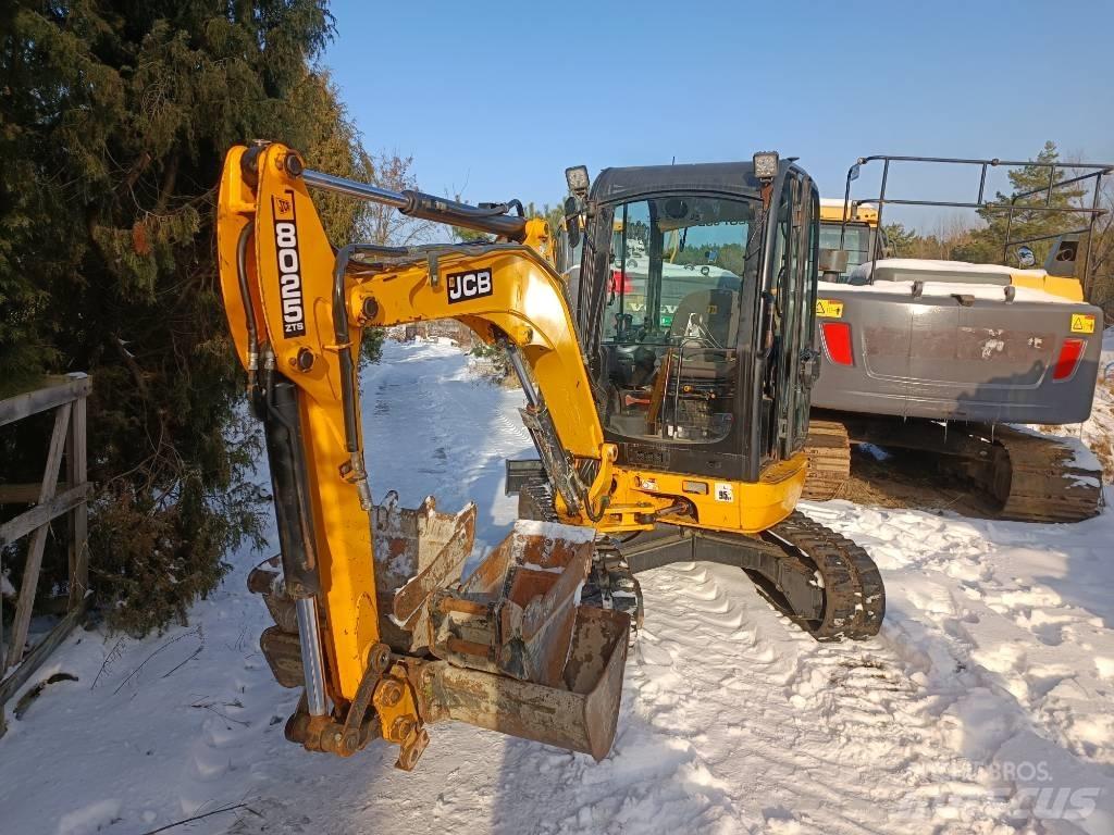 JCB 8025 ZTS Vikšriniai ekskavatoriai