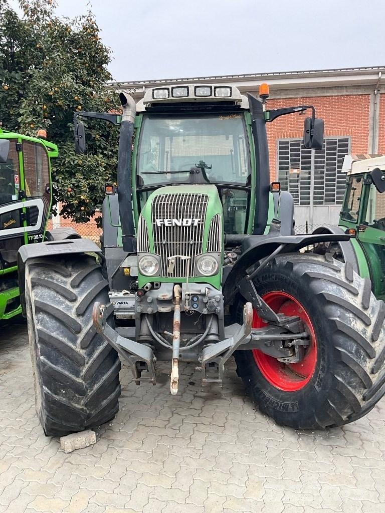 Fendt 716 Vario Traktoriai