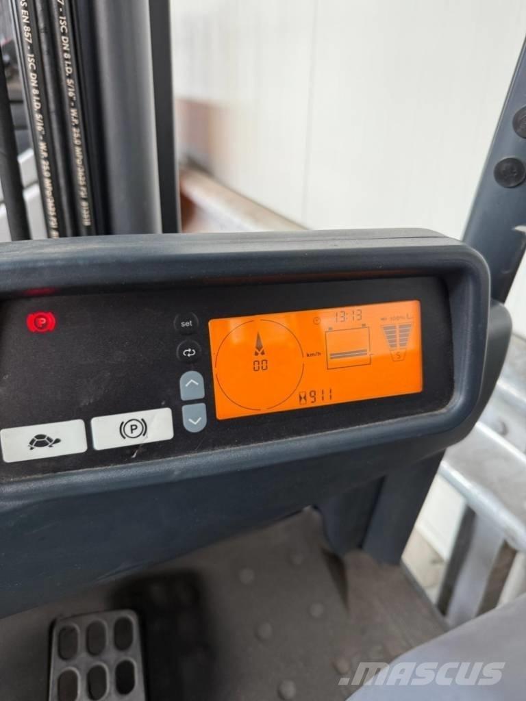 Jungheinrich EFG 216 Elektriniai šakiniai krautuvai