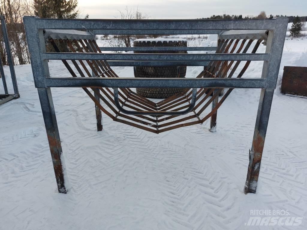 Bala Foderhäck Gyvulių šėrimo įranga