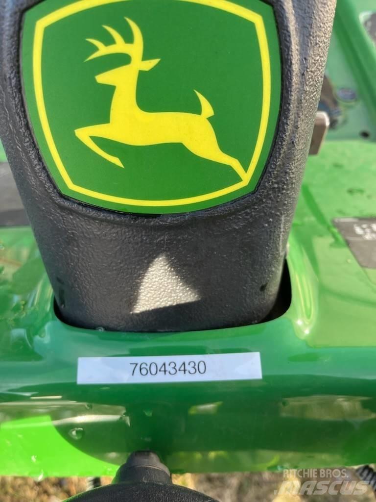 John Deere 7200 A Savaeigės žoliapjovės