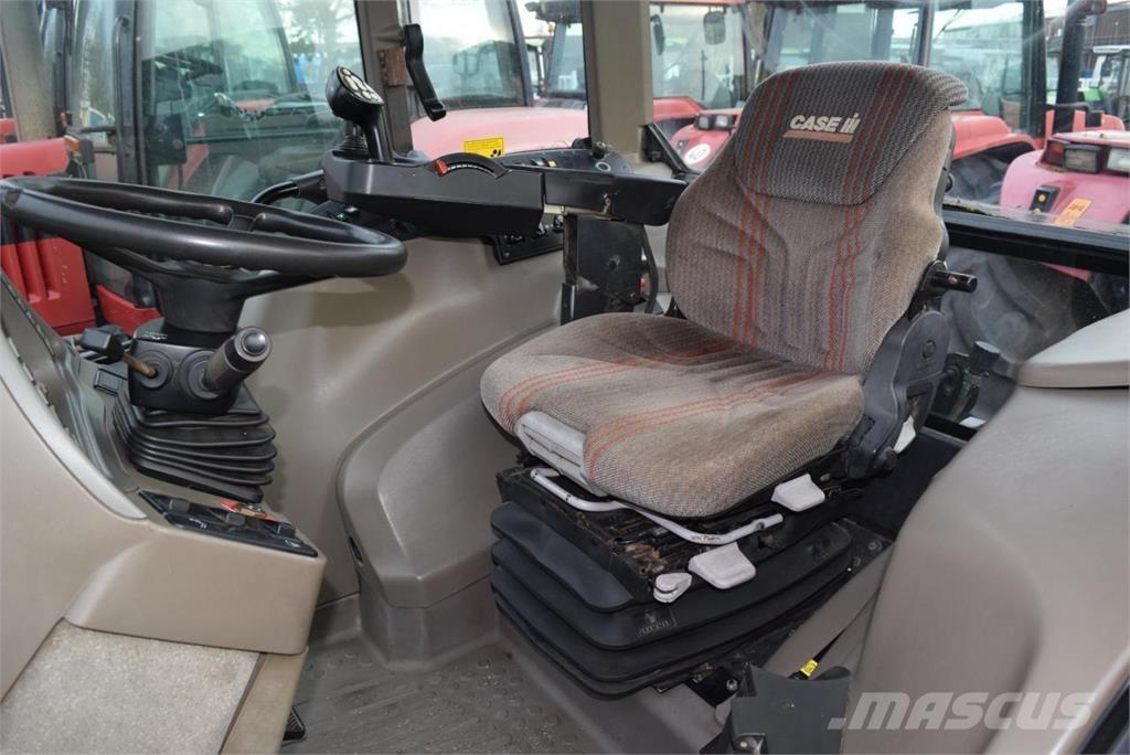 Case IH CVX 1155 Traktoriai