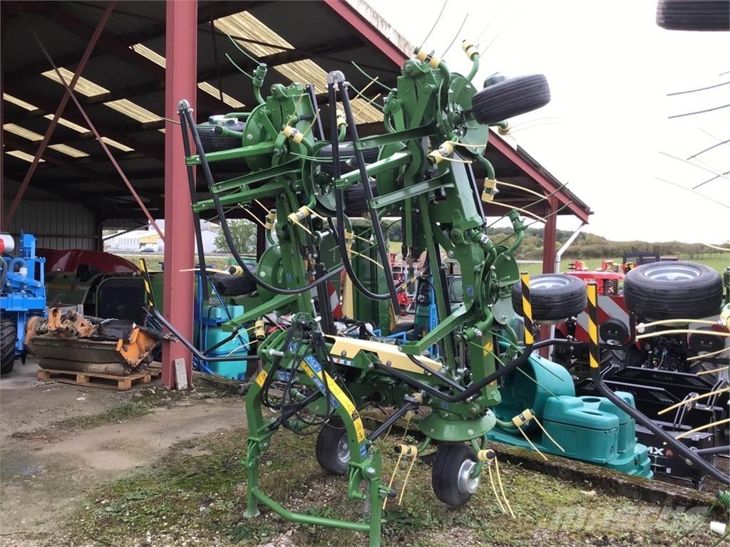Krone Vendro 820 Šieno grėbliai ir vartytuvai