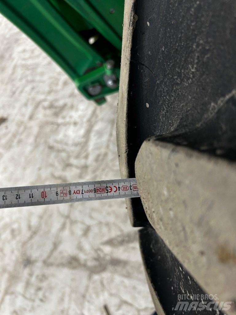 John Deere 6250r Traktoriai