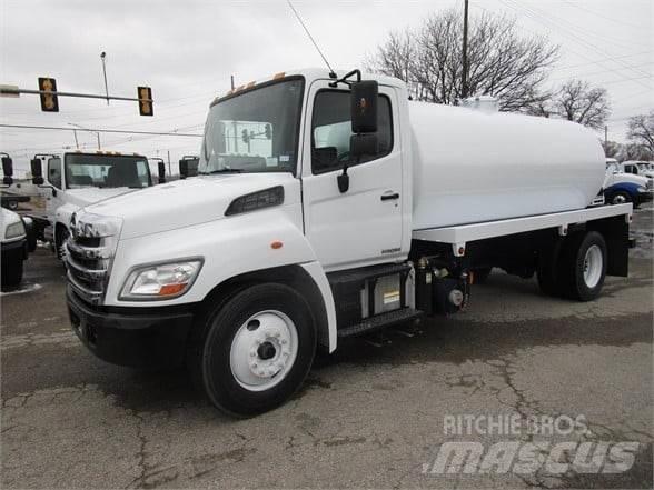 Hino 338 Kombinuotos paskirties / vakuuminiai sunkvežimiai