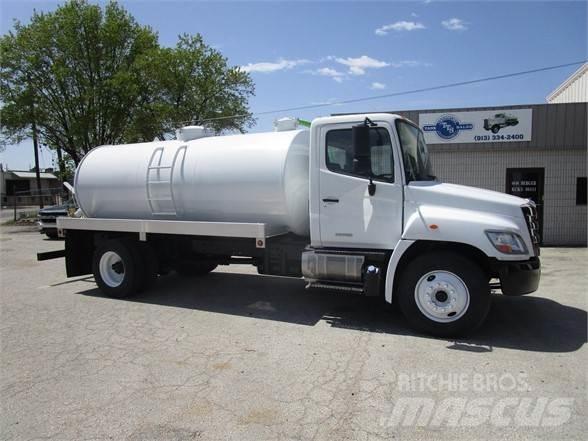 Hino 338 Kombinuotos paskirties / vakuuminiai sunkvežimiai
