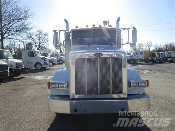 Peterbilt 365 Kombinuotos paskirties / vakuuminiai sunkvežimiai