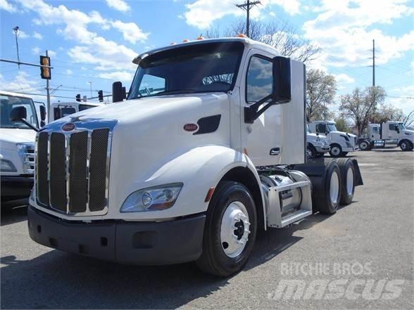 Peterbilt 579 Naudoti vilkikai