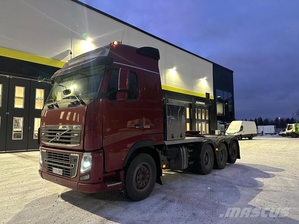 Volvo FH16 600 8x4*4 Naudoti vilkikai