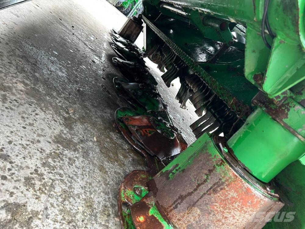 John Deere F 310 R Formuojančios žoliapjovės