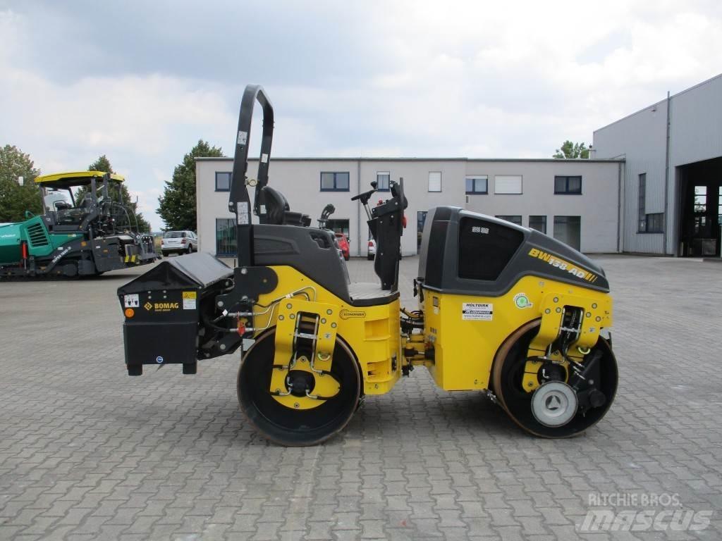 Bomag BW 138 AD-5 Porinių būgnų volai