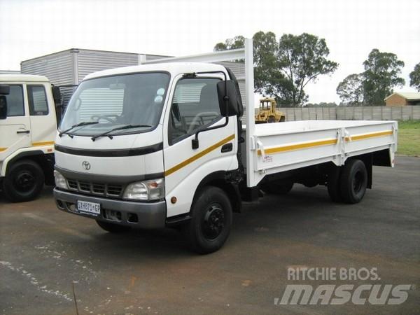 Toyota Dyna 7145 Platformos/ Pakrovimas iš šono