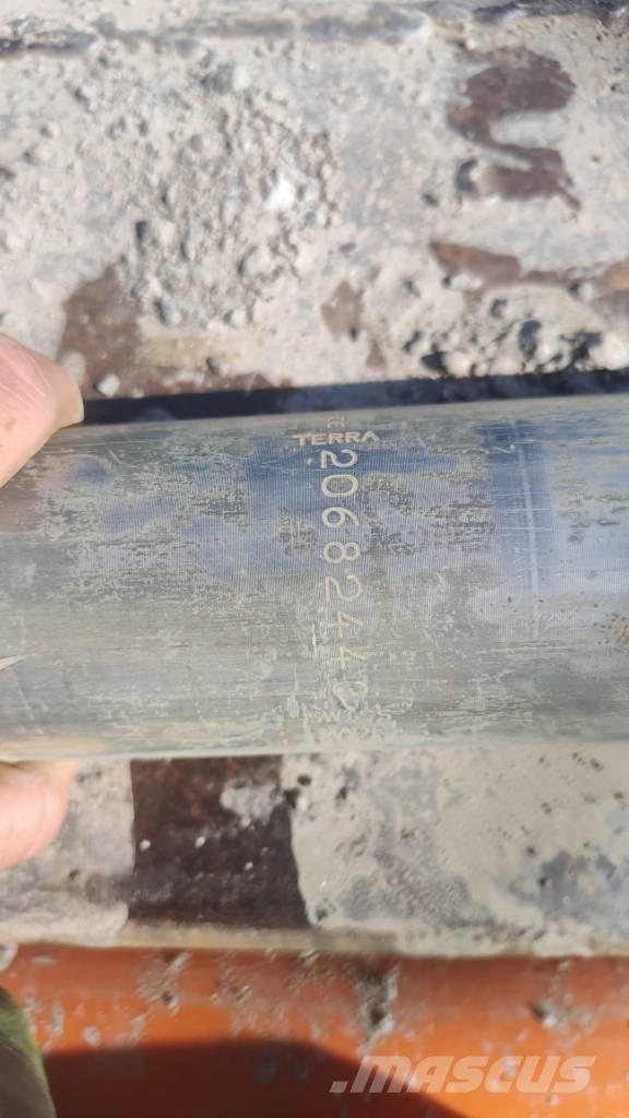 Terra TU 068 SK Horizontali kryptinė gręžimo įranga