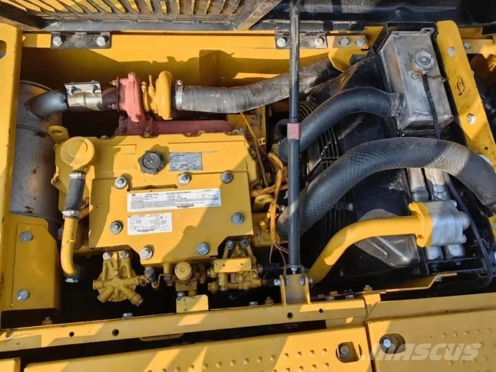 CAT 312 D Vikšriniai ekskavatoriai