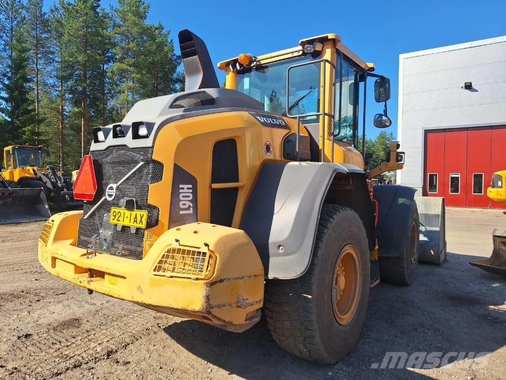 Volvo L 90 H Naudoti ratiniai krautuvai
