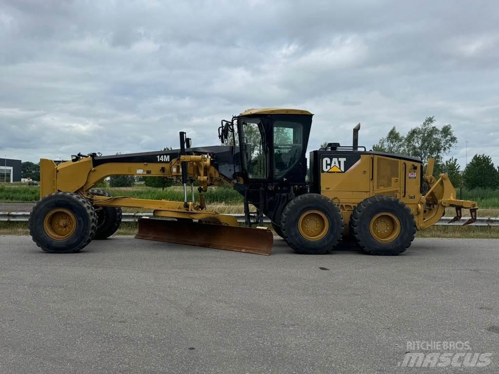 CAT 14M Greideriai