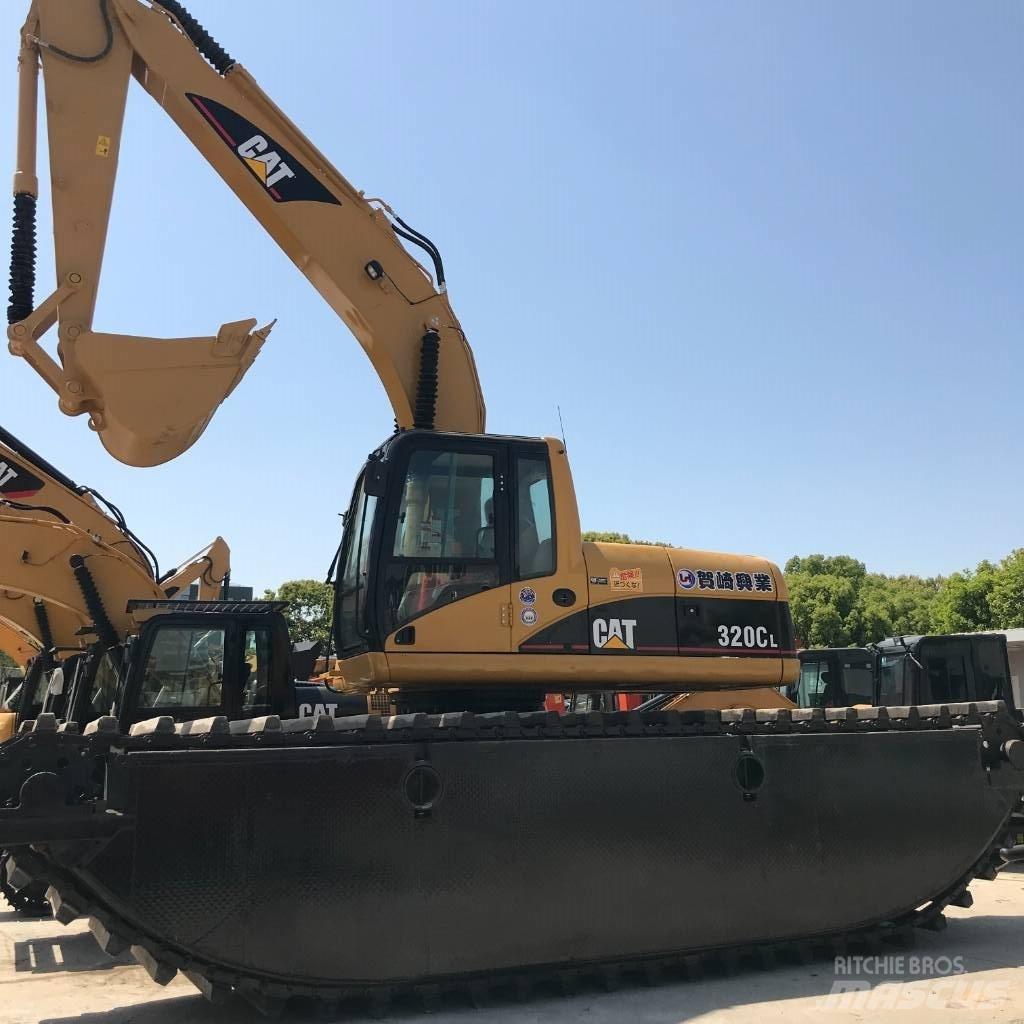 CAT 320 C L Amfibiniai ekskavatoriai