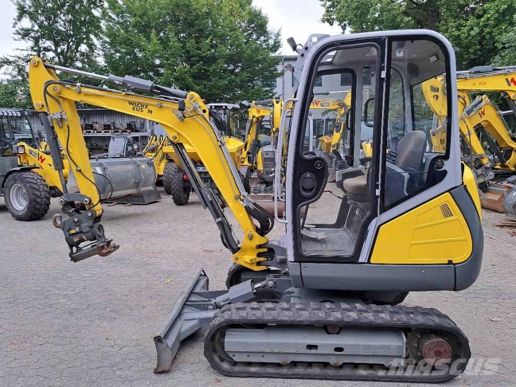 Wacker Neuson ET24 Vikšriniai ekskavatoriai