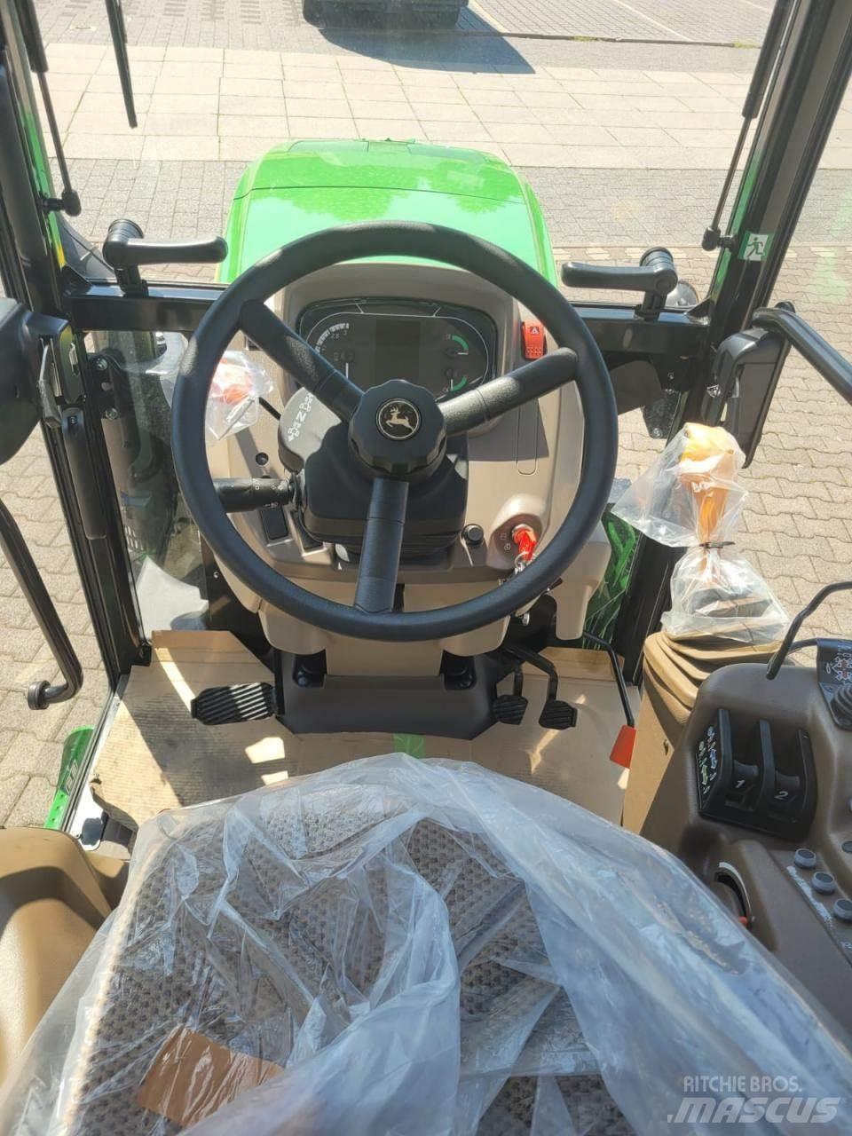 John Deere 5105GV Traktoriai