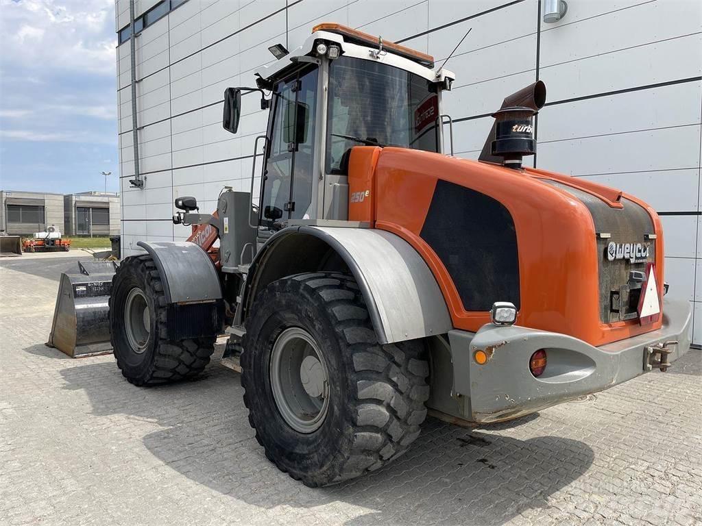 Weycor AR250E Naudoti ratiniai krautuvai