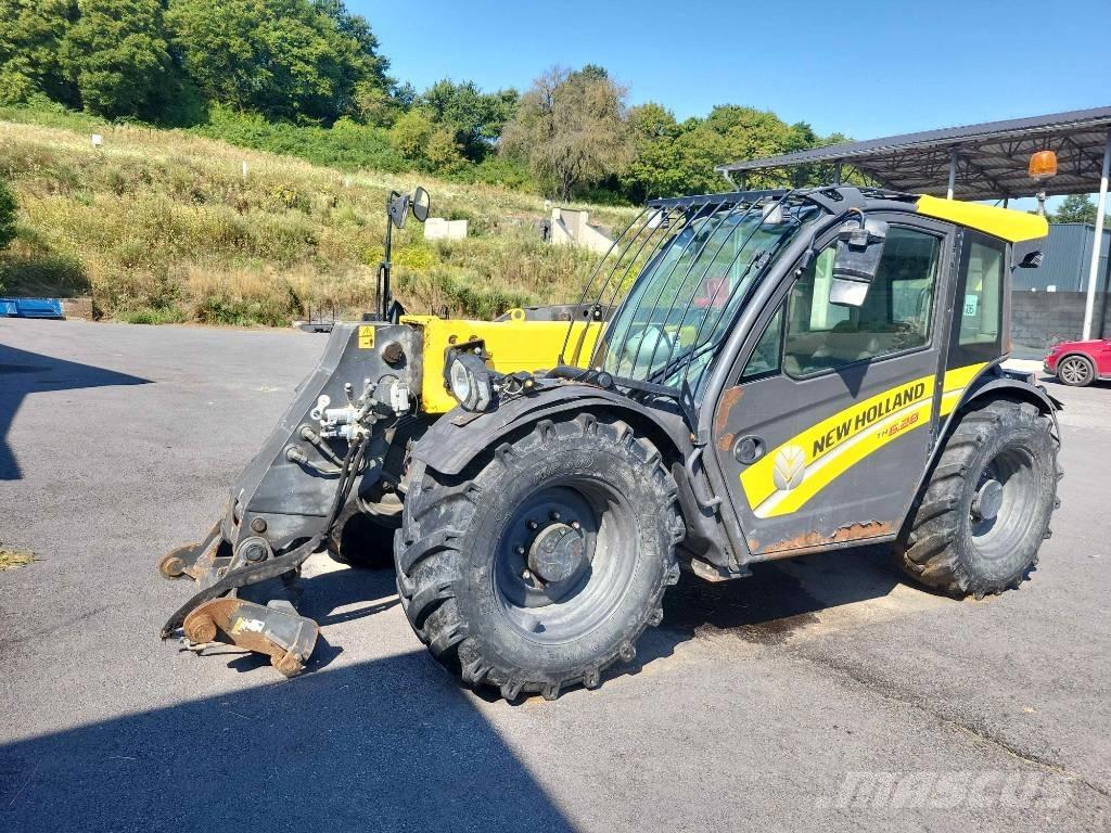 New Holland TH 6.28 Teleskopiniai krautuvai žemės ūkiui