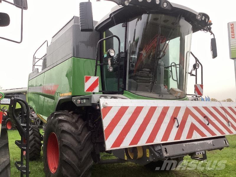 Fendt 6335 C T4 Derliaus nuėmimo kombainai