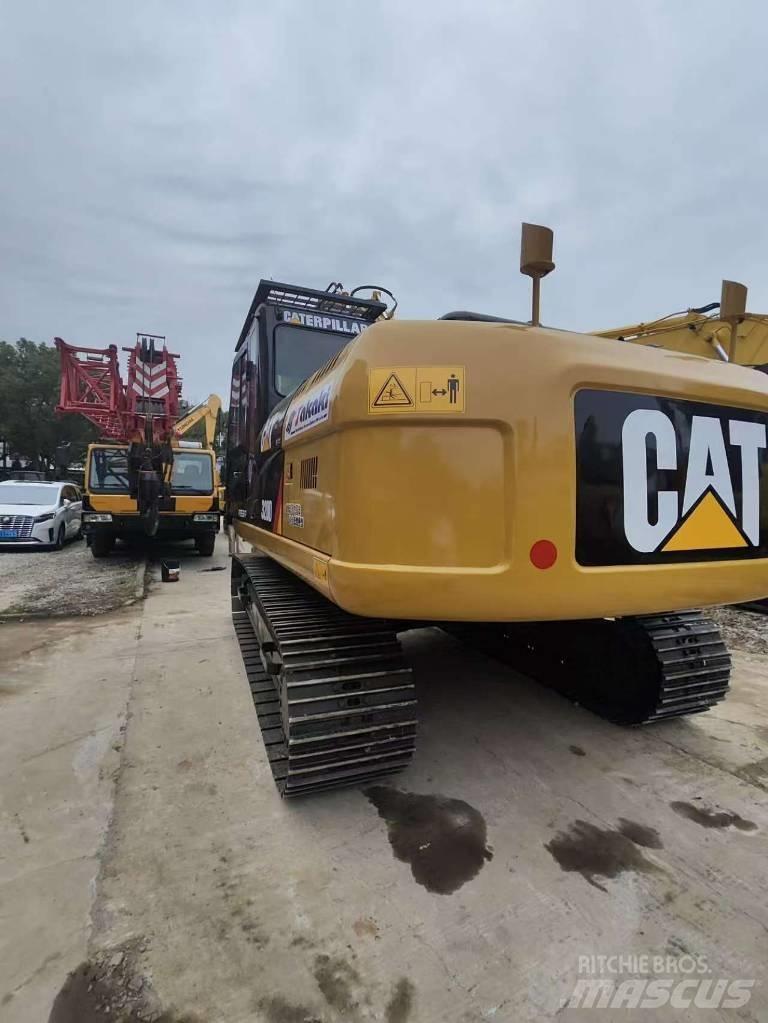 CAT 320D Vikšriniai ekskavatoriai