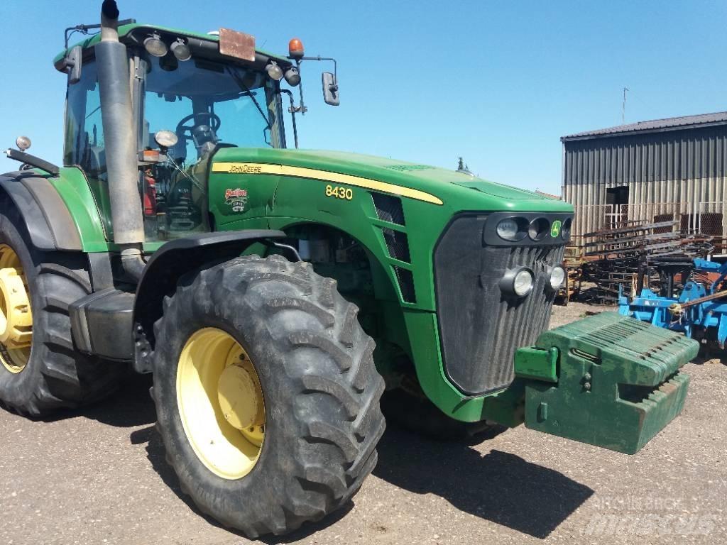 John Deere 8430 Traktoriai