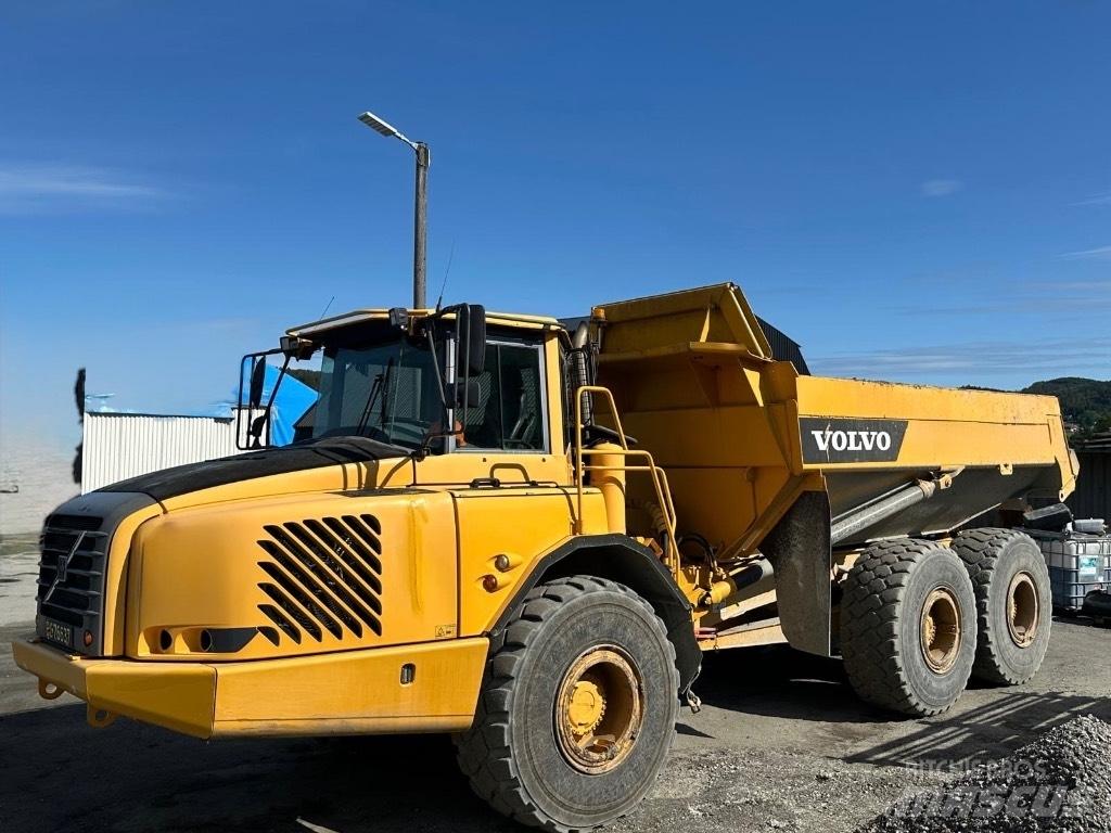 Volvo A 25 D Karjeriniai savivarčiai