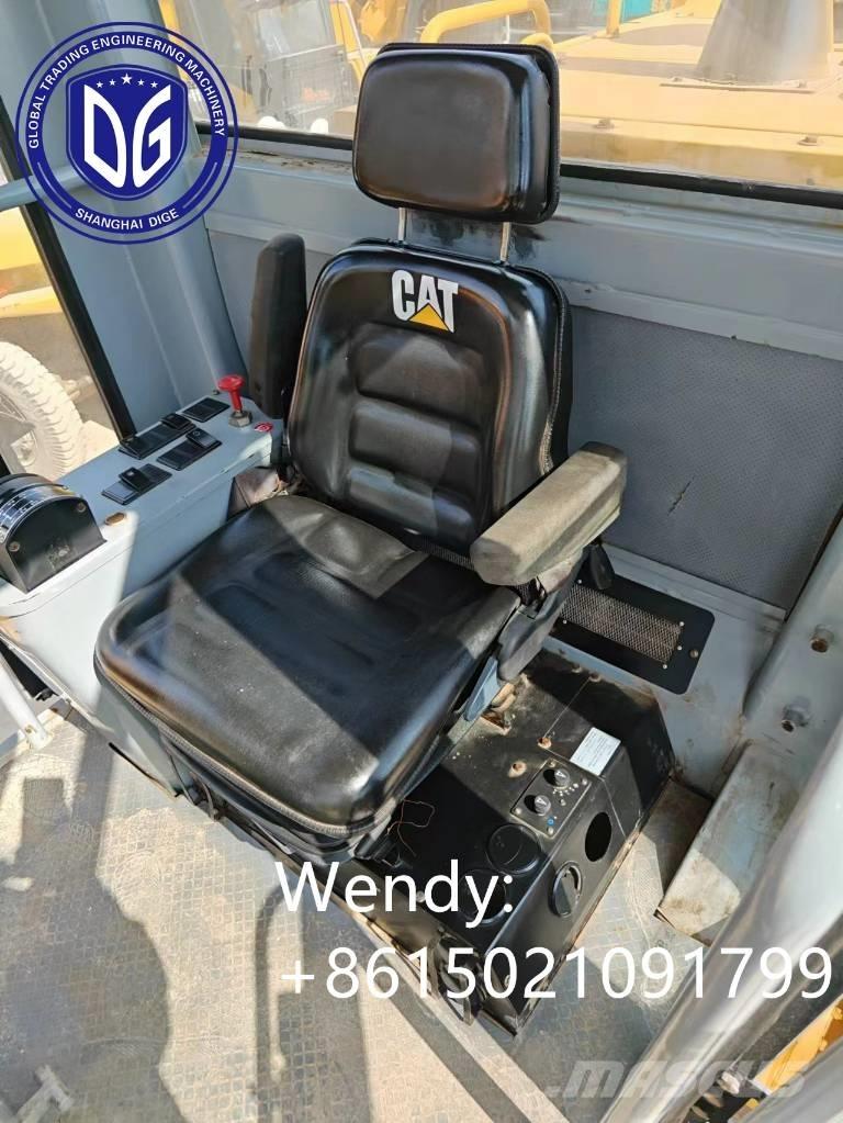 CAT CAT140K Greideriai