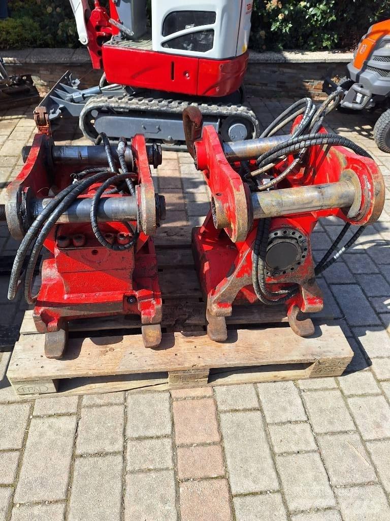 Takeuchi TB 2150 Vikšriniai ekskavatoriai