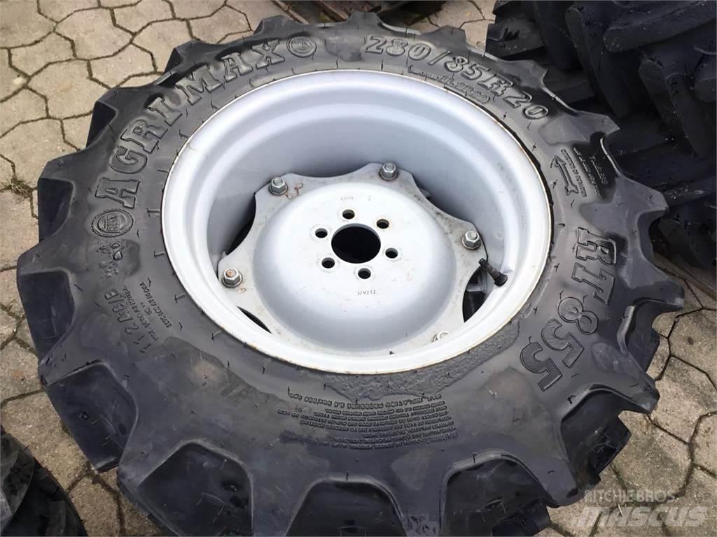 BKT 280/85R20 Padangos, ratai ir ratlankiai
