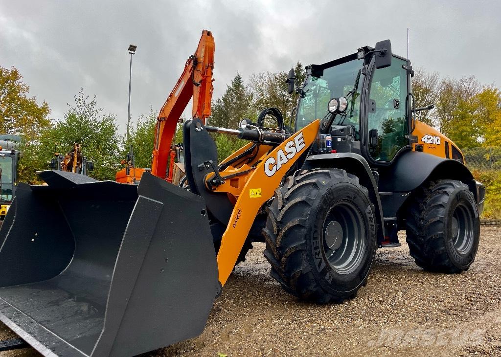 CASE 421 G Naudoti ratiniai krautuvai