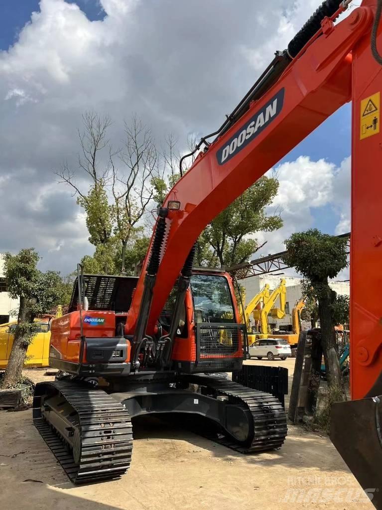 Doosan DX 225 LC-9c Mini ekskavatoriai < 7 t