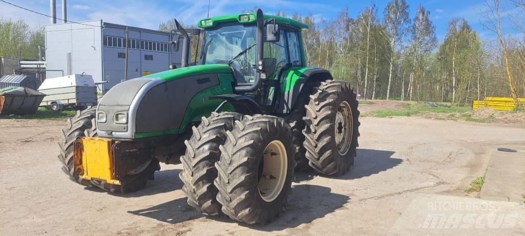 Valtra T180-4 Traktoriai
